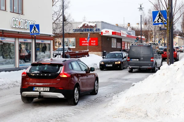 Trafik i Leksand centrum — Stockfoto