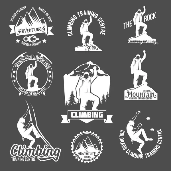 Set di loghi per arrampicata in montagna — Vettoriale Stock