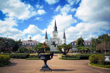 New Orleans, Louisiana 'daki Jackson Meydanı' nın tam manzarası