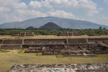 Merkezi Meksika Teotihuacan Aztek Harabeleri.