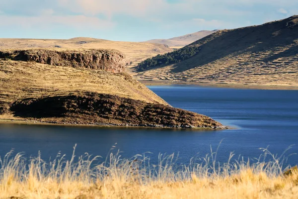 ウマヨ湖 プントペルーのチティカカ近く — ストック写真