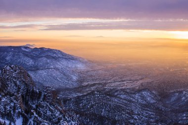 New Mexico, Albuquerque manzaralı dağ manzaralı Sandia Peak Ulusal Parkı.
