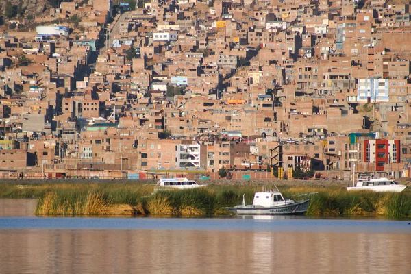 ペルー ティティカカ湖からの眺め — ストック写真