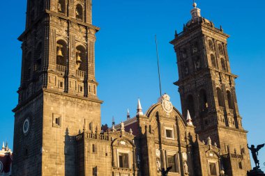 Puebla, Meksika 'daki katedral cephesi