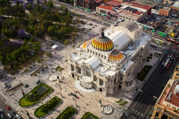 Vista aérea del palacio de Bellas Artes de México - Bellas Artes — Foto de Stock