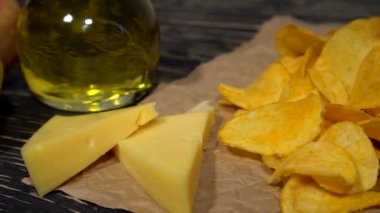 Peynirli patates cipsi dolly