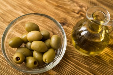 Zeytinyağı ve zeytin ahşap tablo