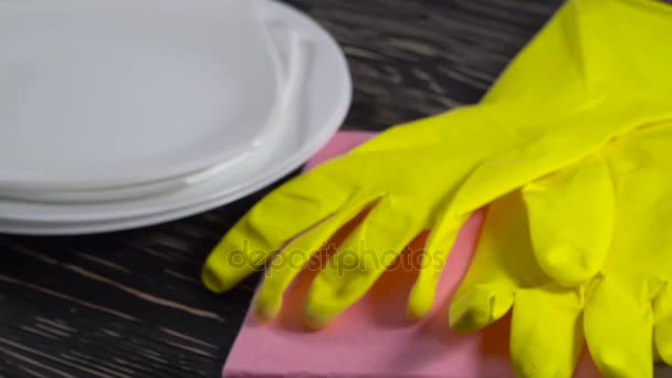 Bulaşıkları yıkama için öznitelikleri — Stok video