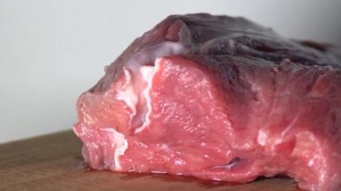 Ham sığır eti döndürme