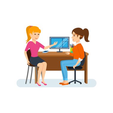 Çalışma projesi, bilgisayar başında oturan tartışırken kadınlar bilgi alış verişi.