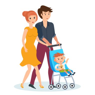 Genç aile parkta yürüyüş geçirdiği zaman çocuklar ile birlikte.