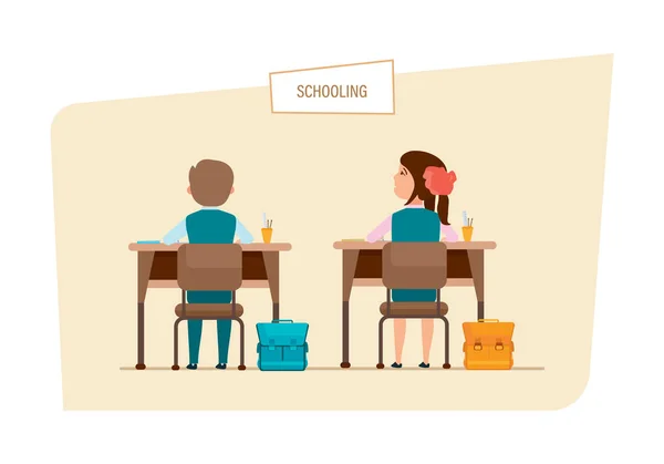 I compagni di classe si siedono uno accanto all'altro, dietro le scrivanie, con accessori . — Vettoriale Stock