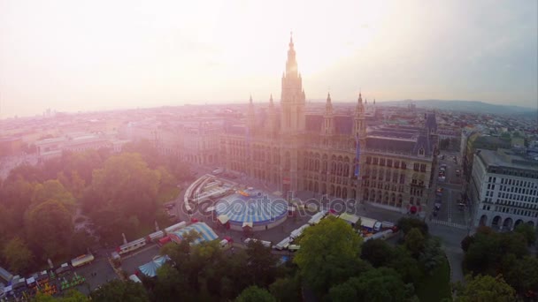 Mooie Vienna luchtfoto van het platform — Stockvideo