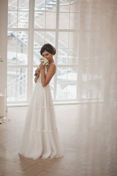 Güzel ve rüya gibi gelin Anastasiya