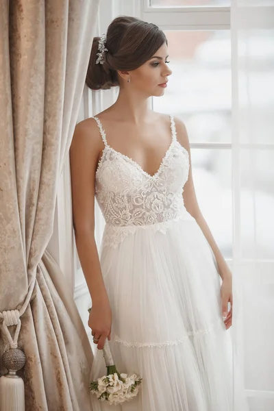 Güzel ve rüya gibi gelin Anastasiya