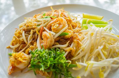 Tay tarzında şehriye çağrı 