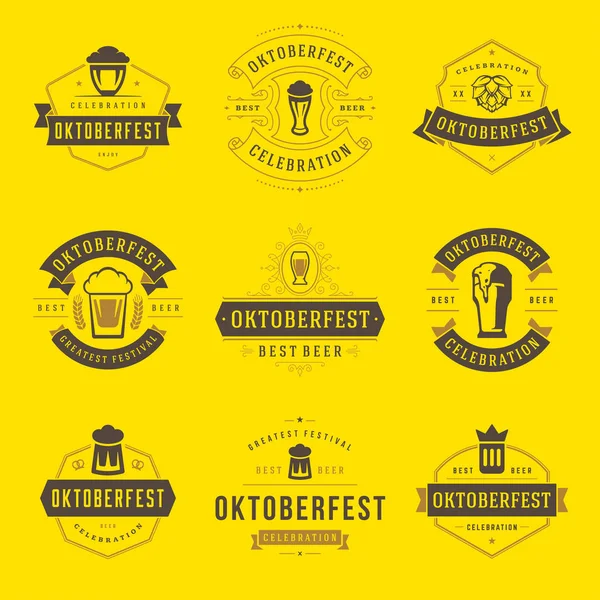 Oktoberfest celebração cerveja festival rótulos, distintivos e logotipos definido —  Vetores de Stock