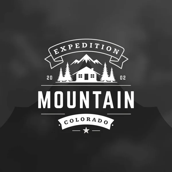 Montanhas Logotipo Emblema Vetor Ilustração Aventura Livre Camping Montanhas Tenda —  Vetores de Stock