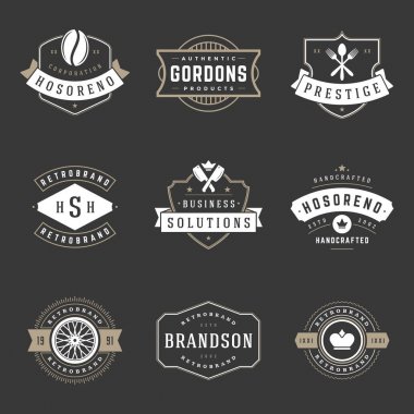 Vintage logo tasarım şablonları kümesi. Vektör logolar öğeleri