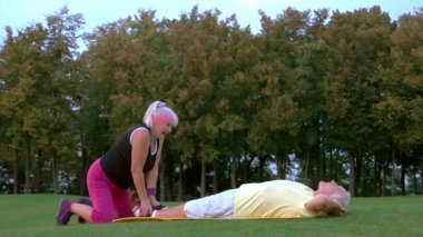 Komuta sizde fiziksel egzersiz yaparak.