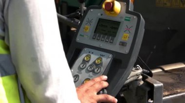 İnsan kullanım kontrol monitörü Masası Cnc makinesi