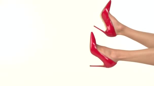 Legs in heels isolated. — Stock Video