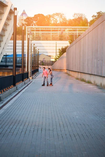 Birkaç satır içi patenciler.