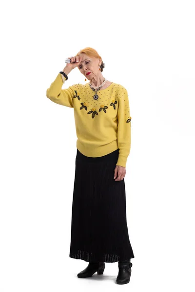 Senior kvinna som håller piller isolerade. — Stockfoto