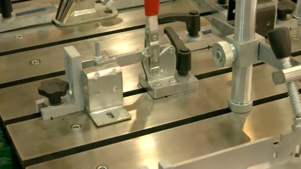 Máquina de solda CNC . — Vídeo de Stock