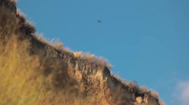 Sandy cliff ve gökyüzü