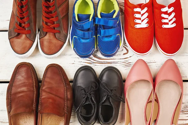 Olika typer av skor. — Stockfoto