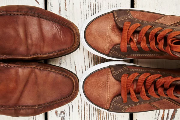 Dos cómodos pares de zapatos . — Foto de Stock