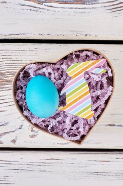 Yumurta Paskalya hediye kutusu.