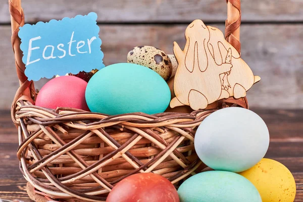 Festett tojás és a húsvét-kártya. — Stock Fotó