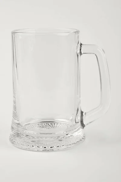 分離された空ビール ガラス. — ストック写真