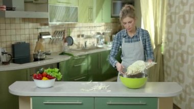 Önlük, genç kadın mutfak.