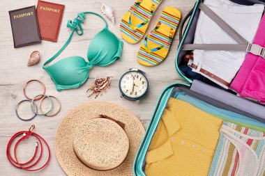 Ocean Tatil arka plan, farklı aksesuarlar.