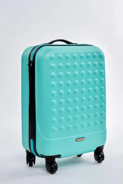 Nuova valigia da viaggio alla moda . — Foto Stock