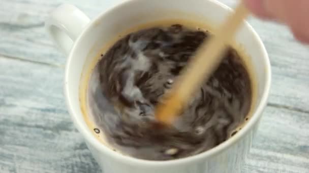 Espresso aus nächster Nähe. — Stockvideo