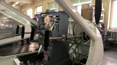 Uçağın kontrol paneli.