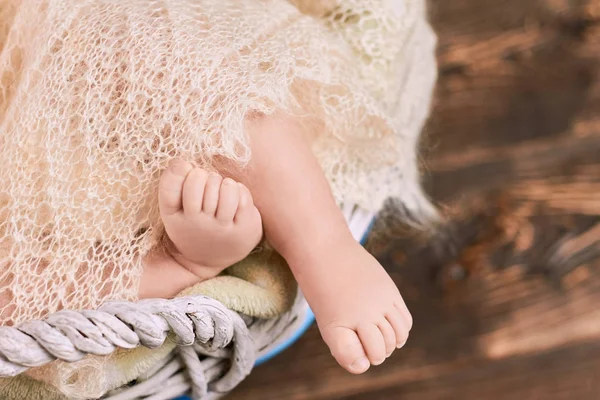 Ноги младенца. — стоковое фото