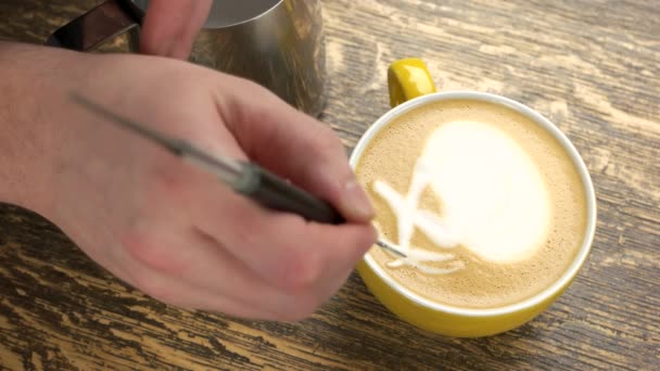 Lápiz de arte latte . — Vídeo de stock