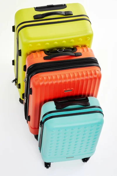 Conjunto de maletas nuevas de cerca .: de stock Denisfilm #158281604 Depositphotos