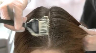 Ölen saç yakın çekim.