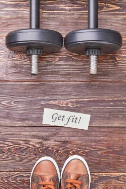 Halter spor ayakkabı, mesaj.