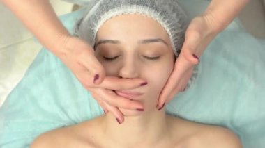 Yüz masaj Üstten Görünüm.