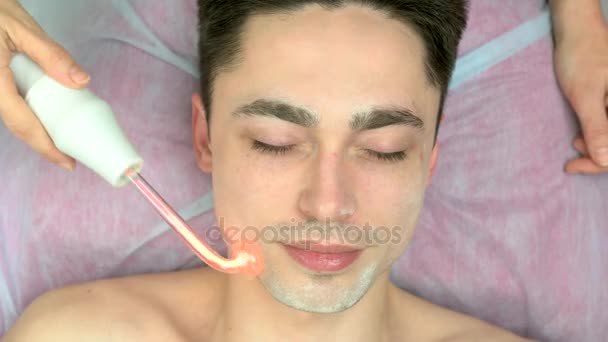 Darsonval face therapy. — Stock Video