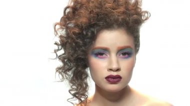 İzole makyaj modeli.