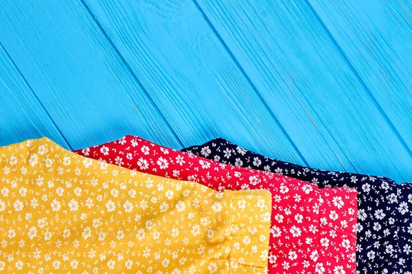 Yaz Childs'ın giyim ve kopya alanı.