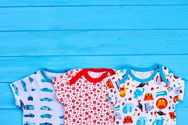 Yüksek kalite yeni doğan organik giyim.